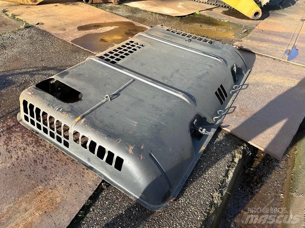 CAT 325DL hood Chassis and suspension