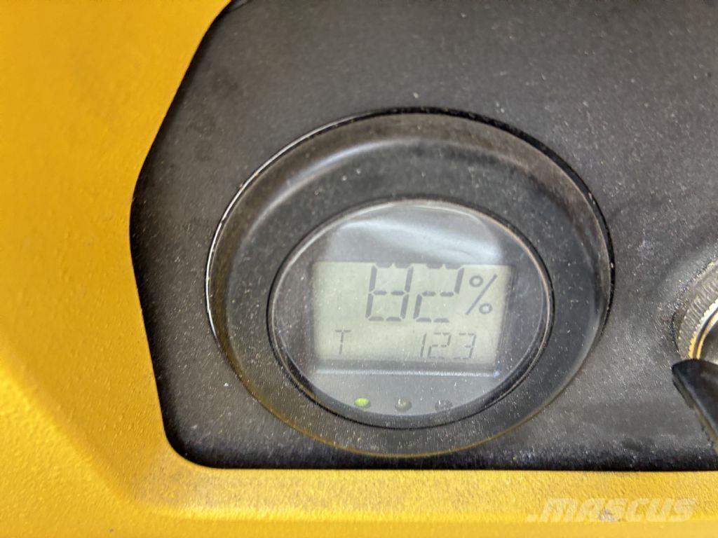 Hyster P 1.8AC Low lifter