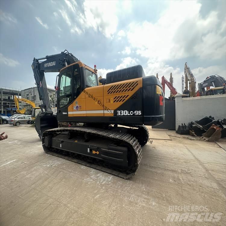 Hyundai 330 Crawler excavators