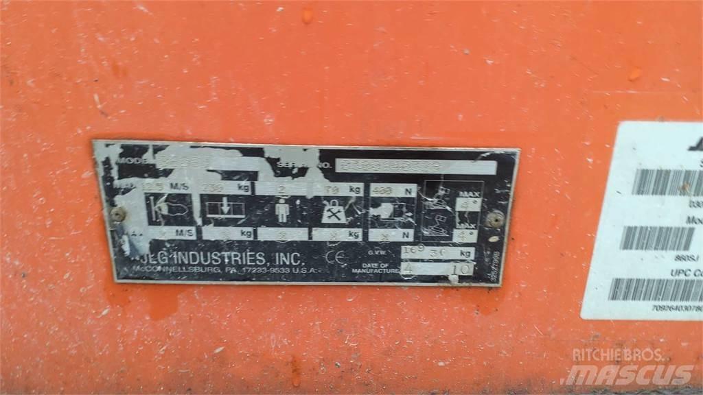 JLG 860SJ Telescopic boom lifts