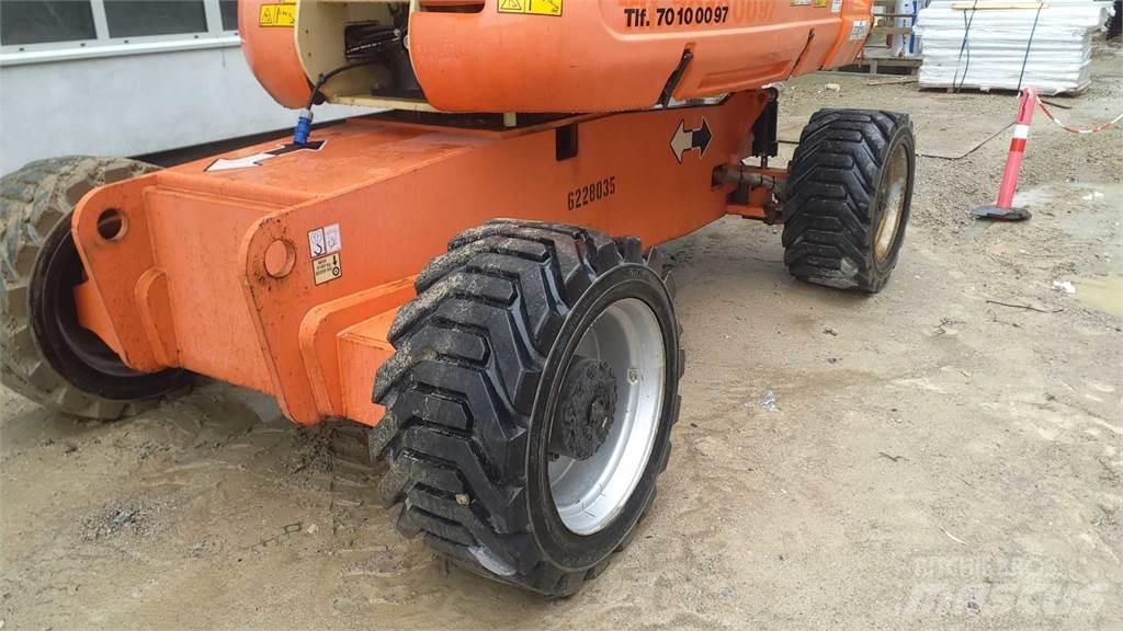 JLG 860SJ Telescopic boom lifts