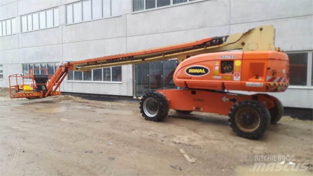 JLG 860SJ Telescopic boom lifts