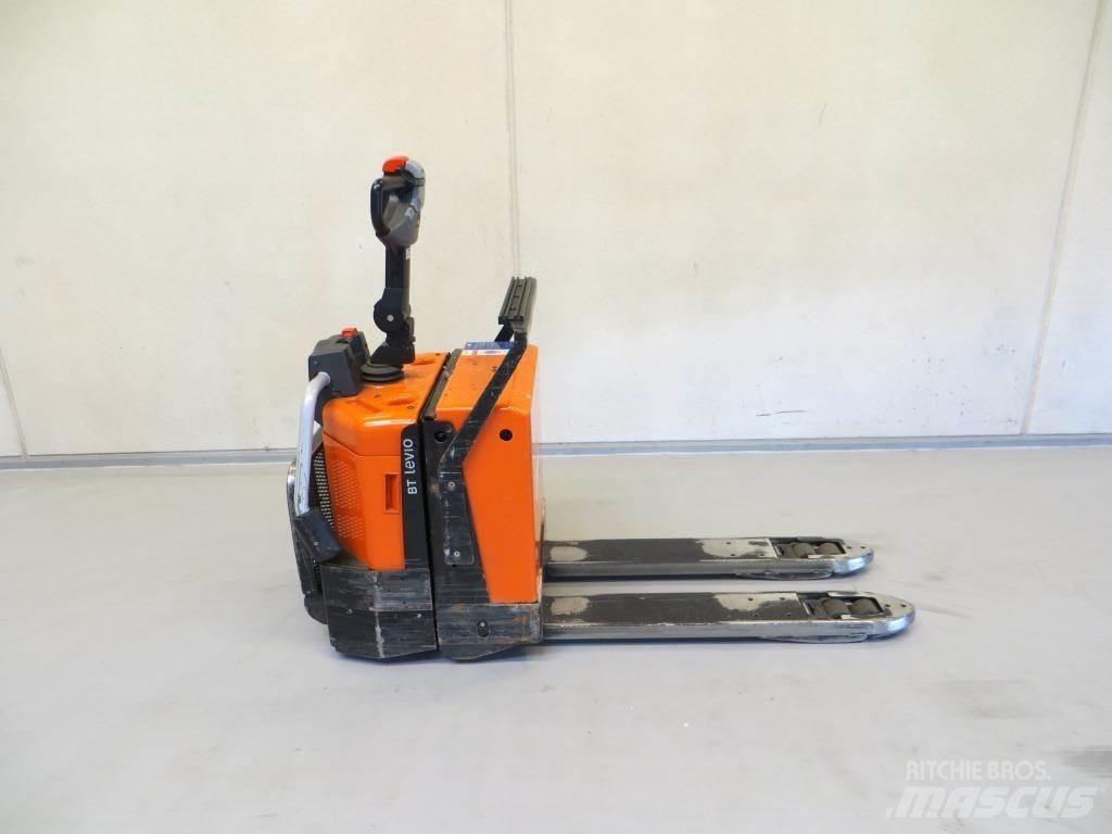 BT LPE200/8 Low lift with platform