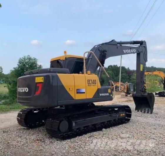 Volvo 140 Crawler excavators