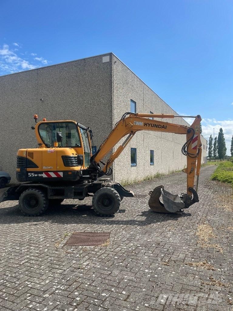Hyundai 55w9a Wheeled excavators