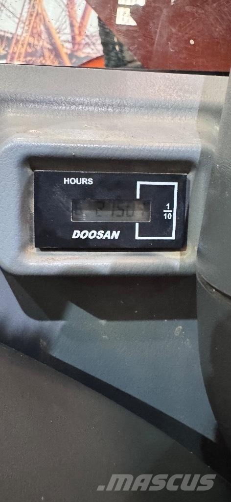 Doosan DX 140 LCR-5 Crawler excavators