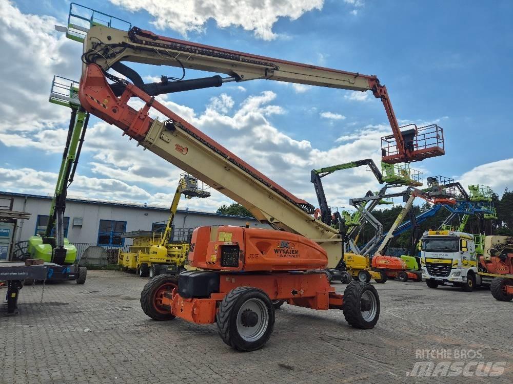 JLG 1250 AJP Articulated boom lifts