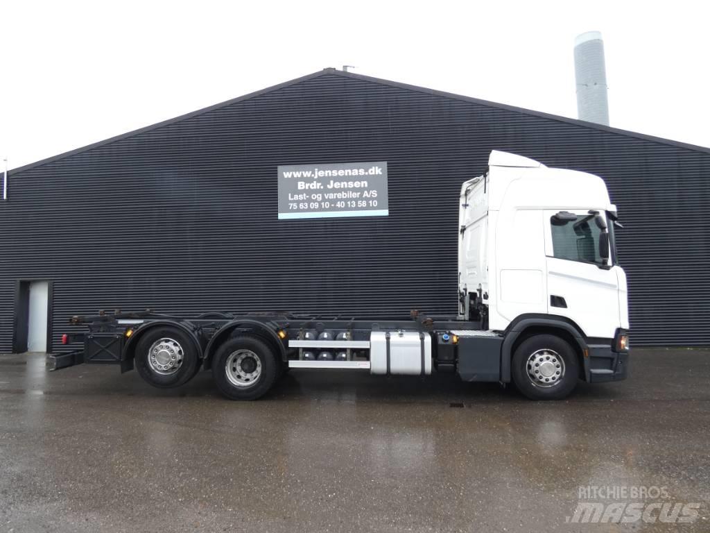 Scania R 450 Chassis Cab trucks