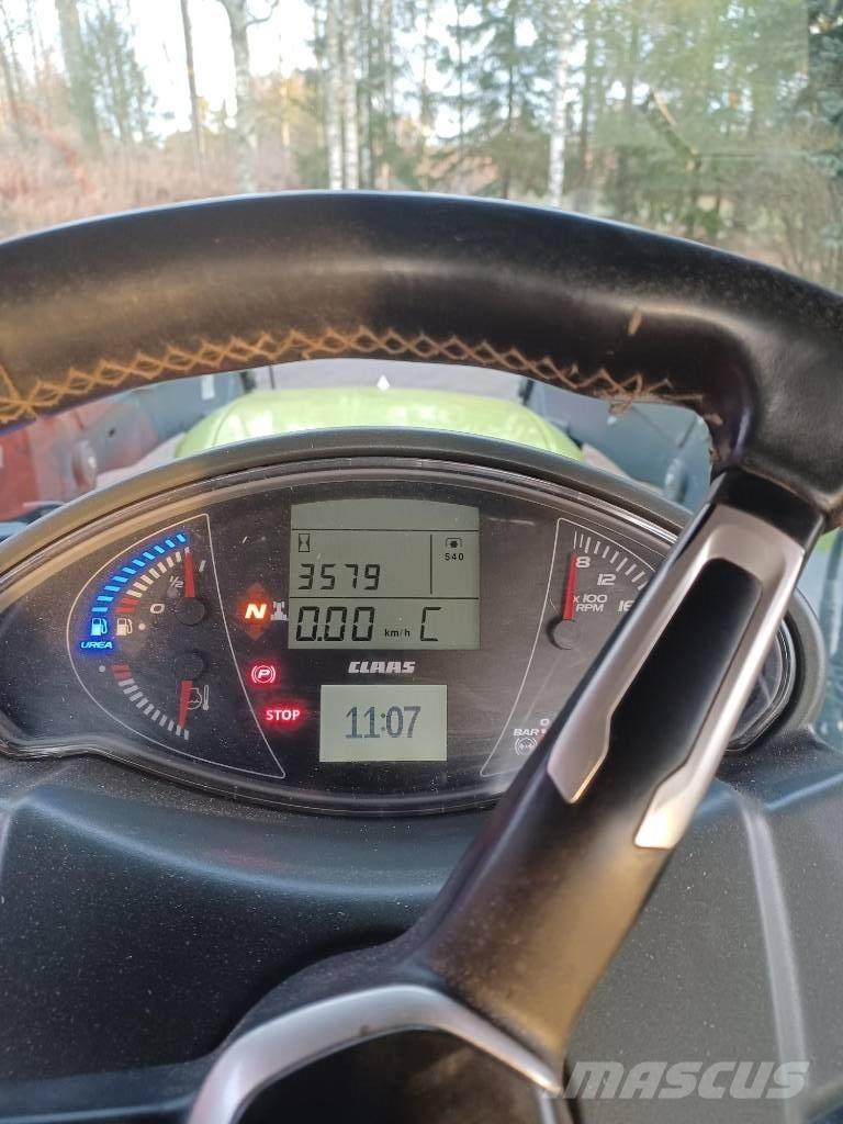 CLAAS Arion 530 Tractors