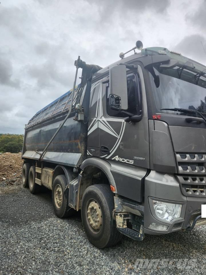 Mercedes-Benz 3951 Site dumpers