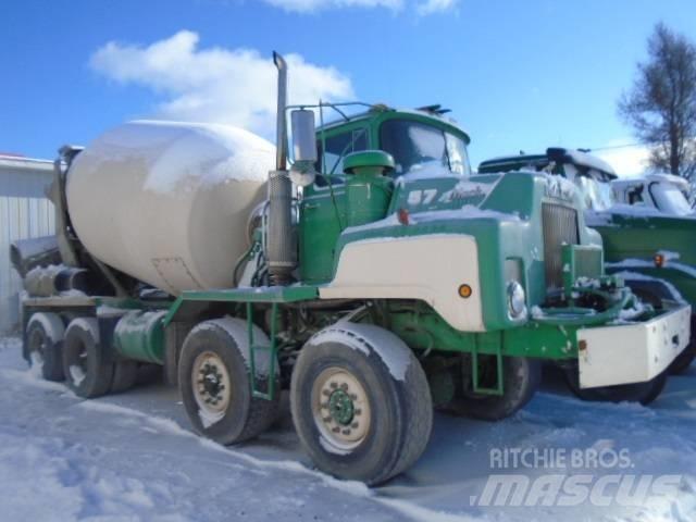 Mack 600 Other trucks