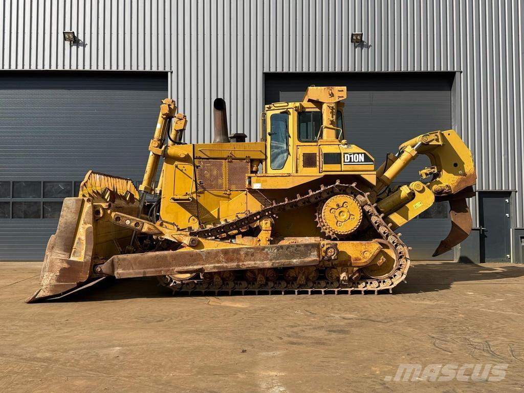 CAT D10N Crawler dozers