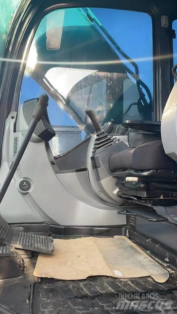 Kobelco SK 200 Crawler excavators