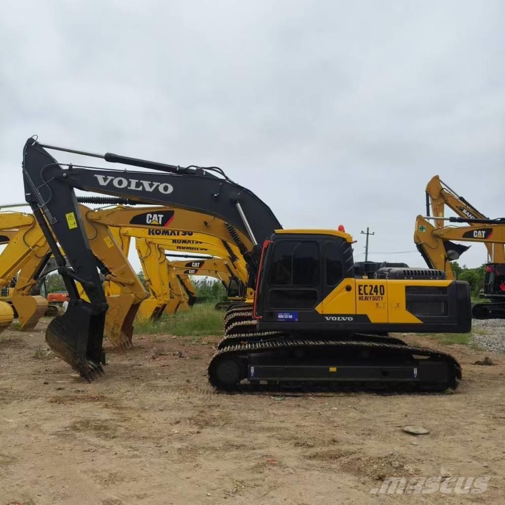 Volvo EC 240 Crawler excavators
