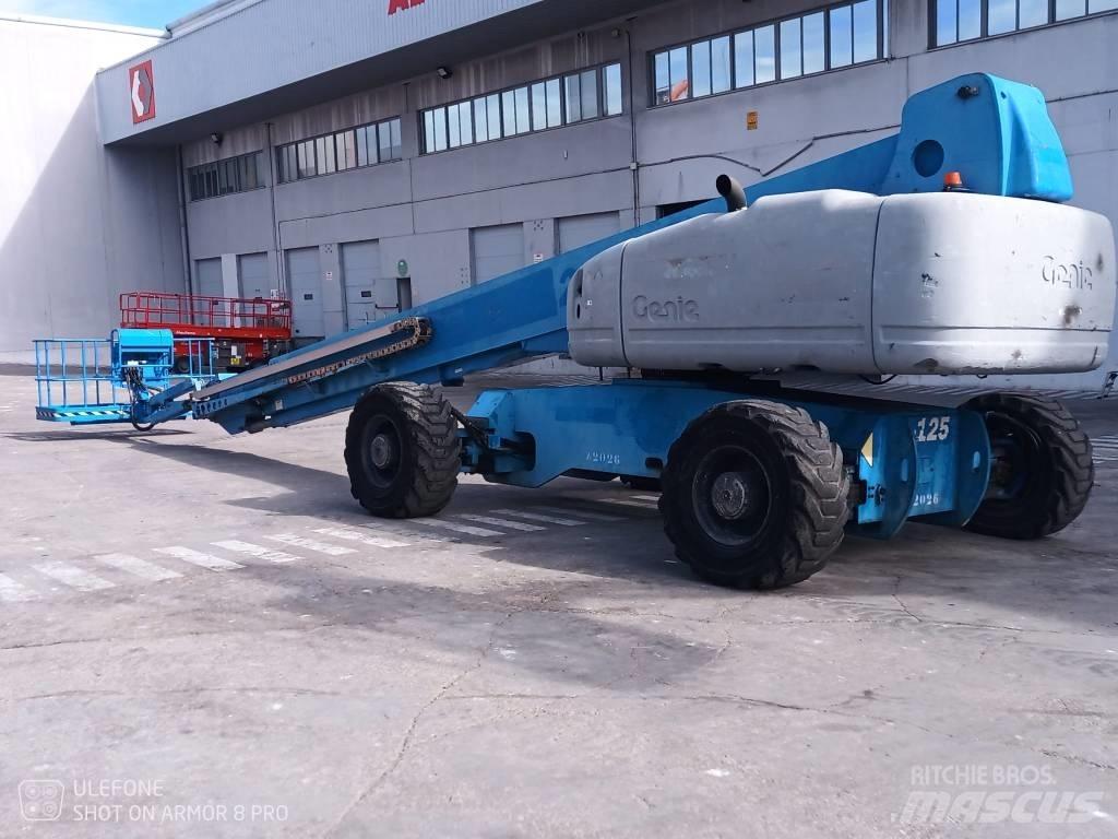Genie S 125 Telescopic boom lifts