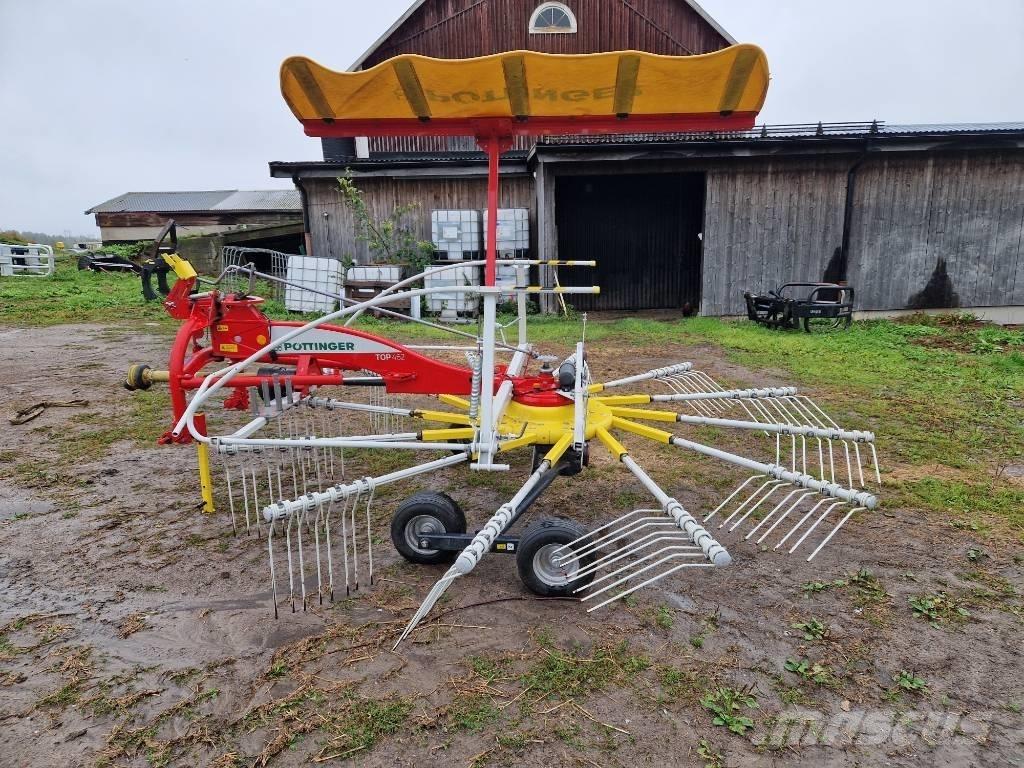 Pöttinger Top 462 Windrowers