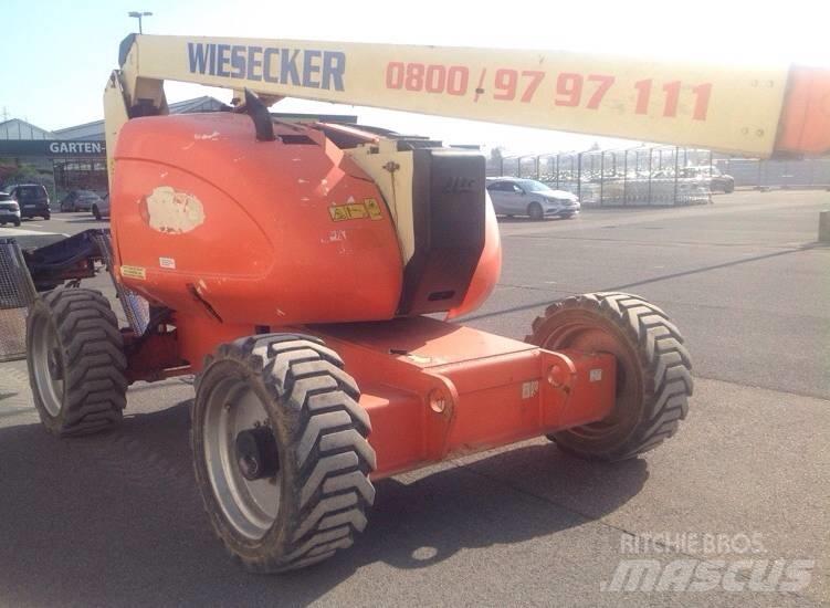 JLG 600 AJ Articulated boom lifts
