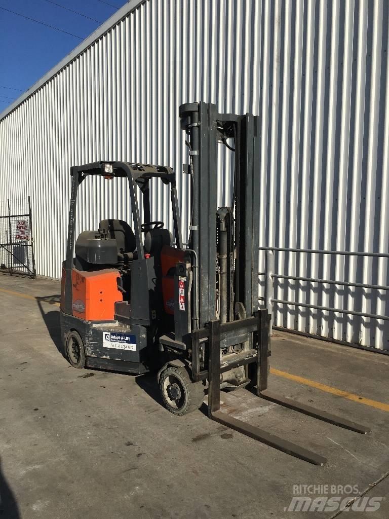 Aisle-Master 20SE Narrow aisle truck