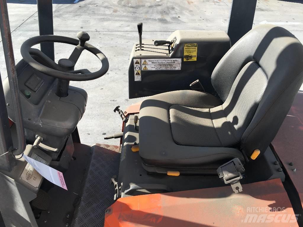 Aisle-Master 20SE Narrow aisle truck
