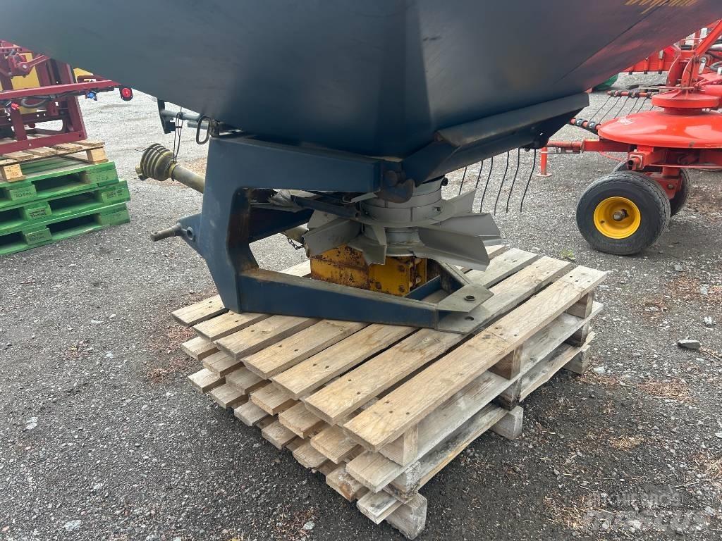 Bogballe BL600 Mineral spreaders