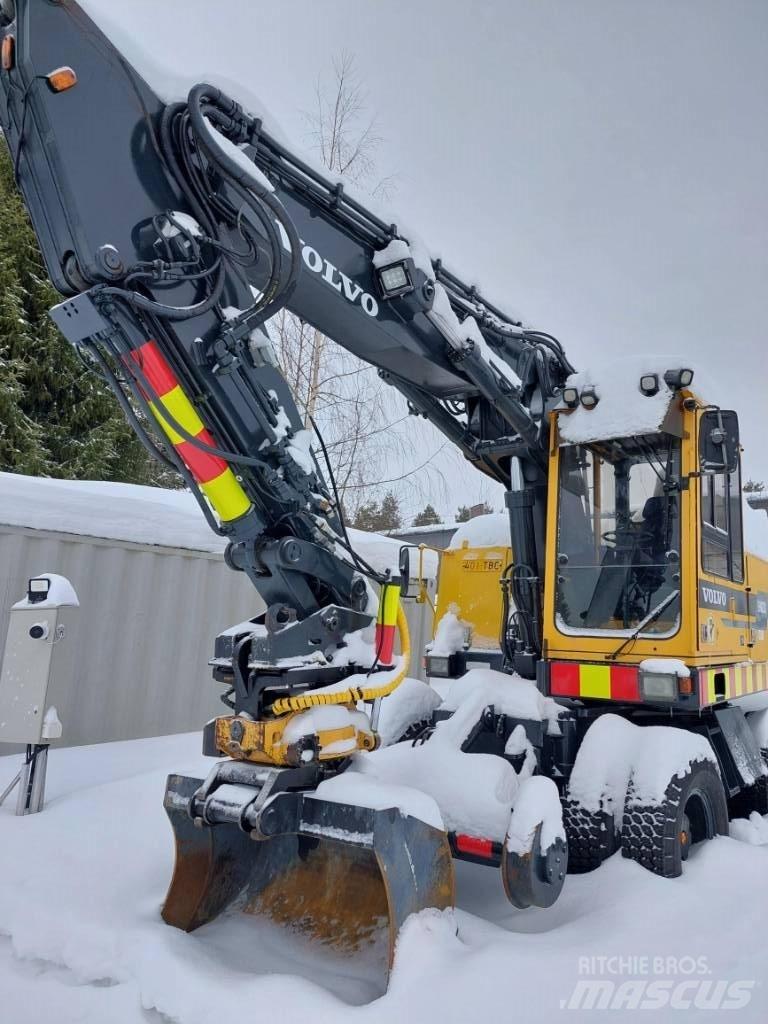 Volvo EW 200 Wheeled excavators