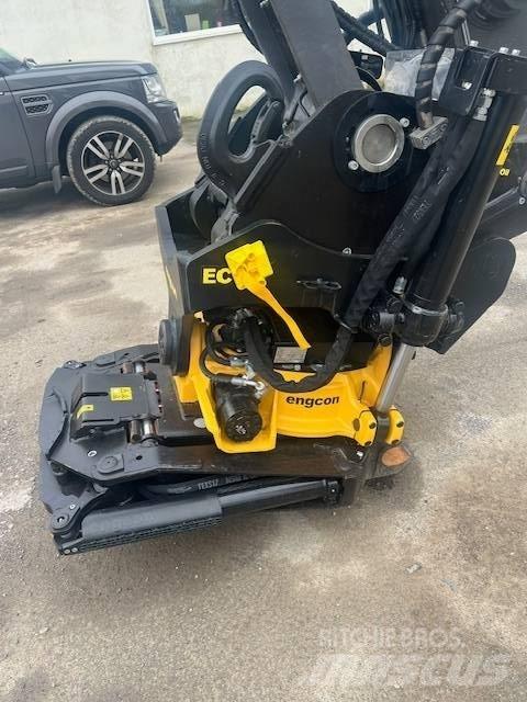 Volvo EC220EL Crawler excavators