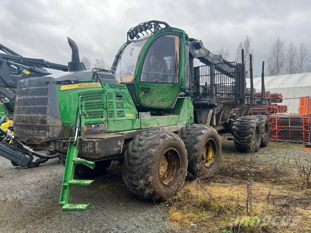 John Deere 1510 G Forwarders