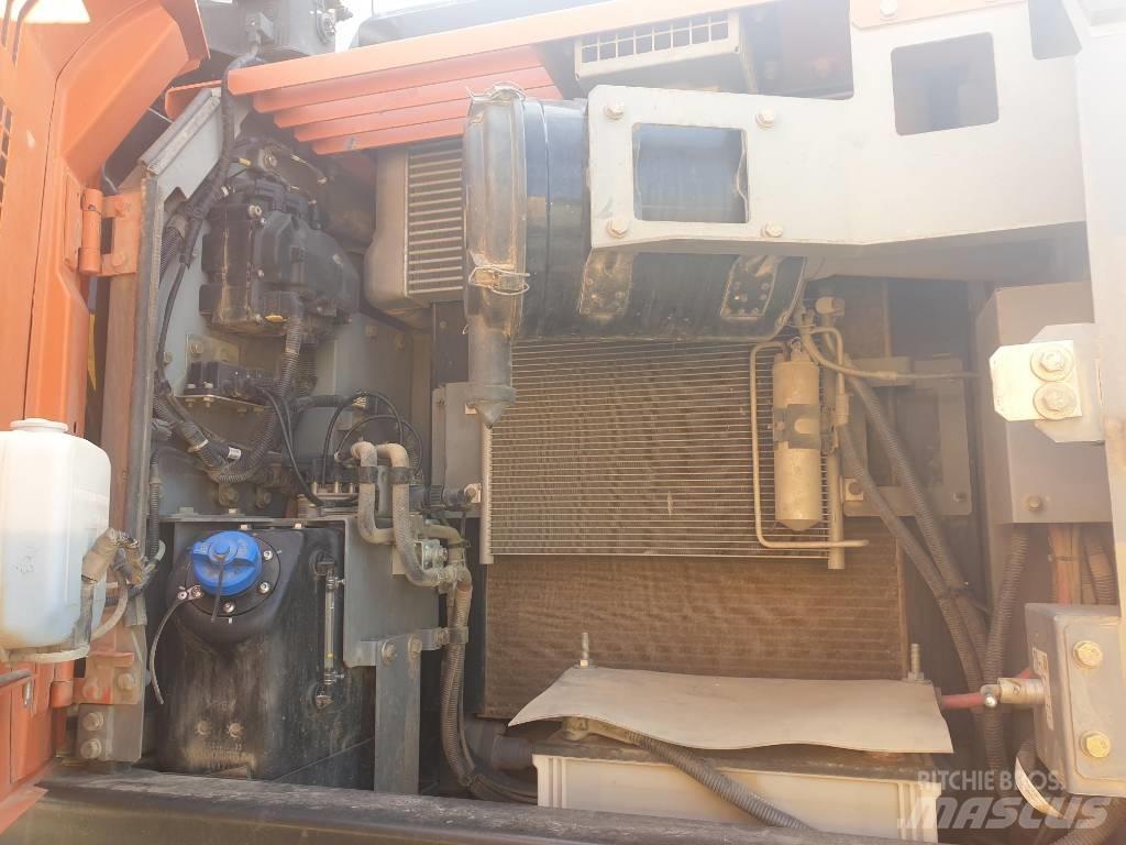 Hitachi ZX140W-6 Wheeled excavators
