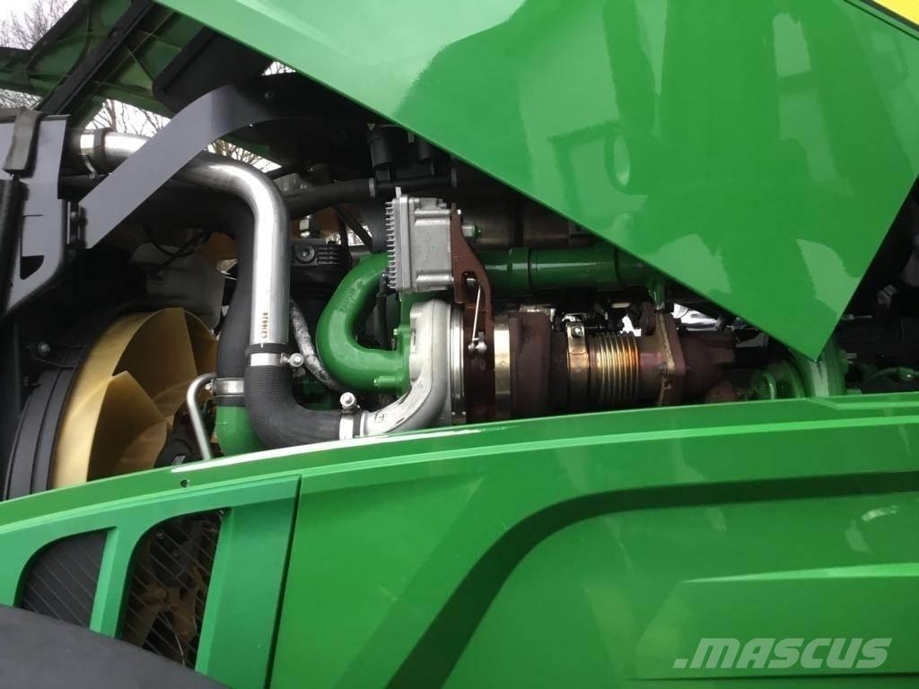 John Deere 6250R Tractors