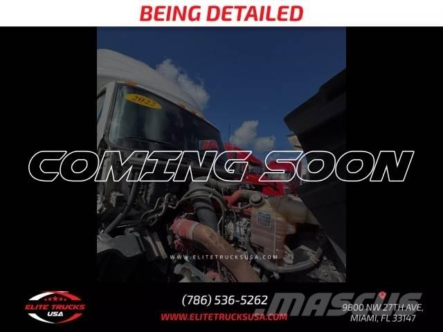 International LT Other trucks