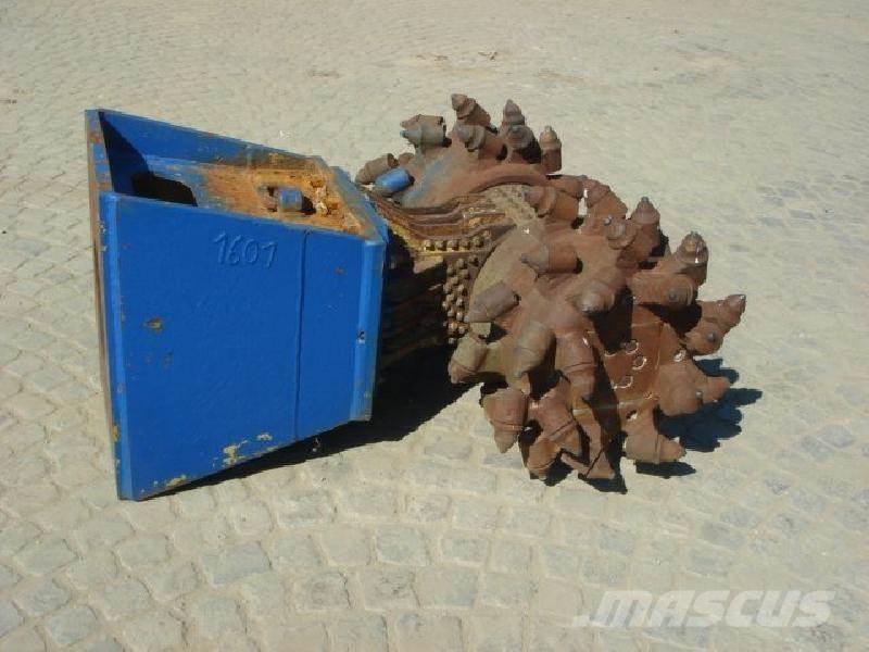  Eickhoff ETH30 Trenchers