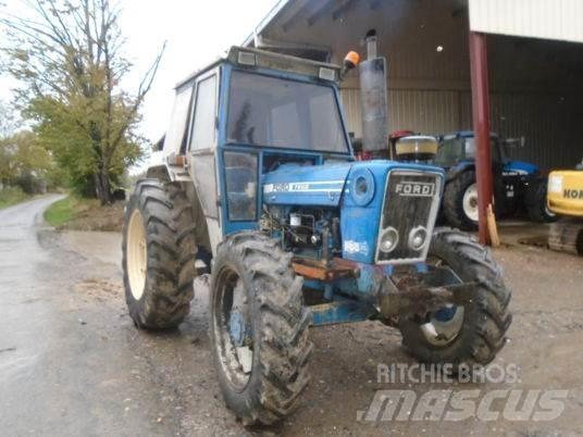 Ford 7600 7600 Tractors