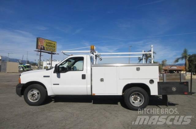 Ford F350 Recovery vehicles