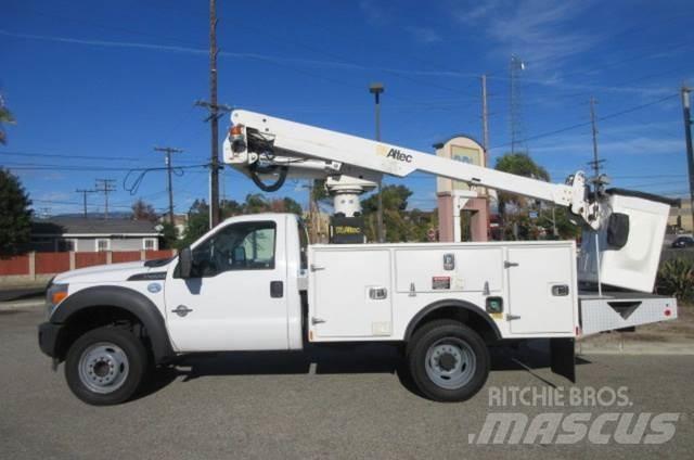 Ford F450 Recovery vehicles