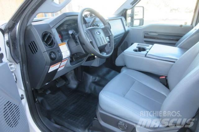 Ford F450 Recovery vehicles