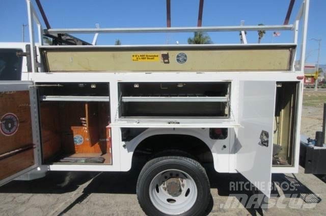 Ford F450 Recovery vehicles