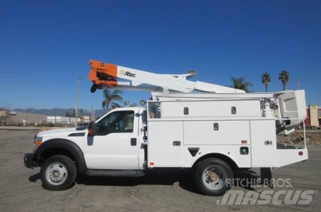 Ford F550 Recovery vehicles