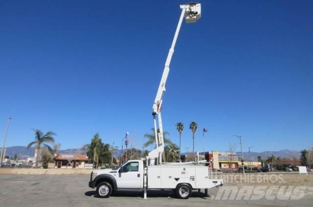 Ford F550 Recovery vehicles