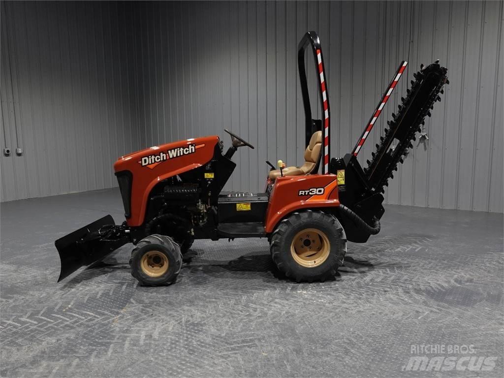 Ditch Witch RT30 Trenchers