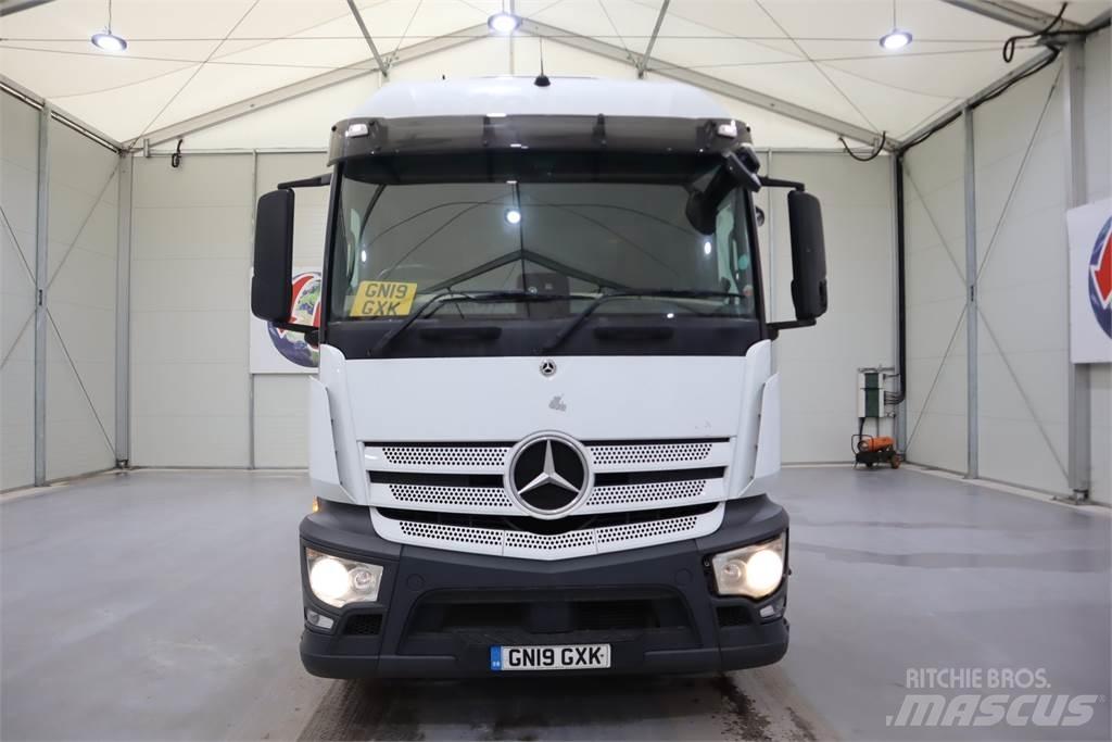 Mercedes-Benz Actros 1840 Prime Movers