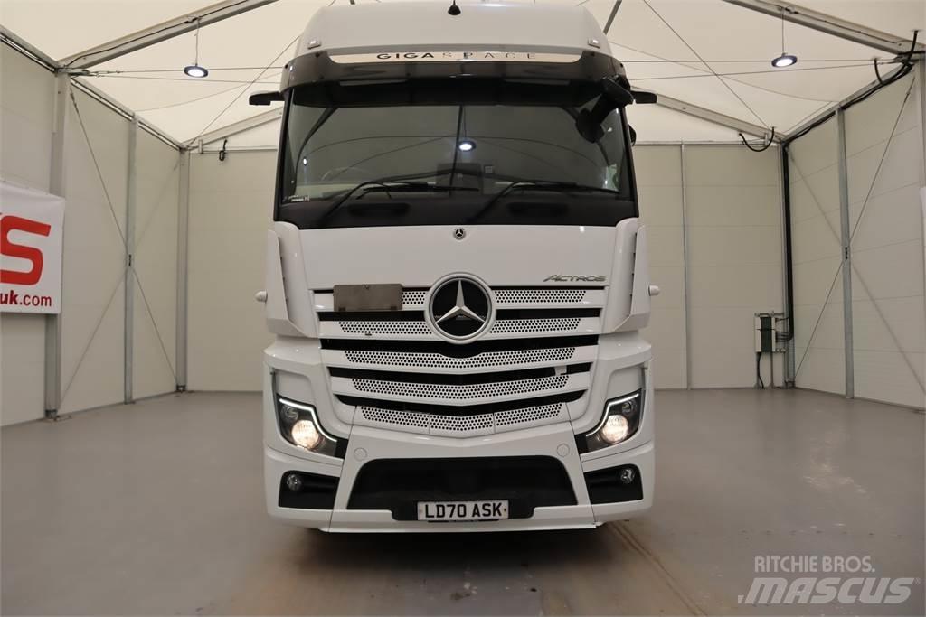 Mercedes-Benz ACTROS 2551 Prime Movers