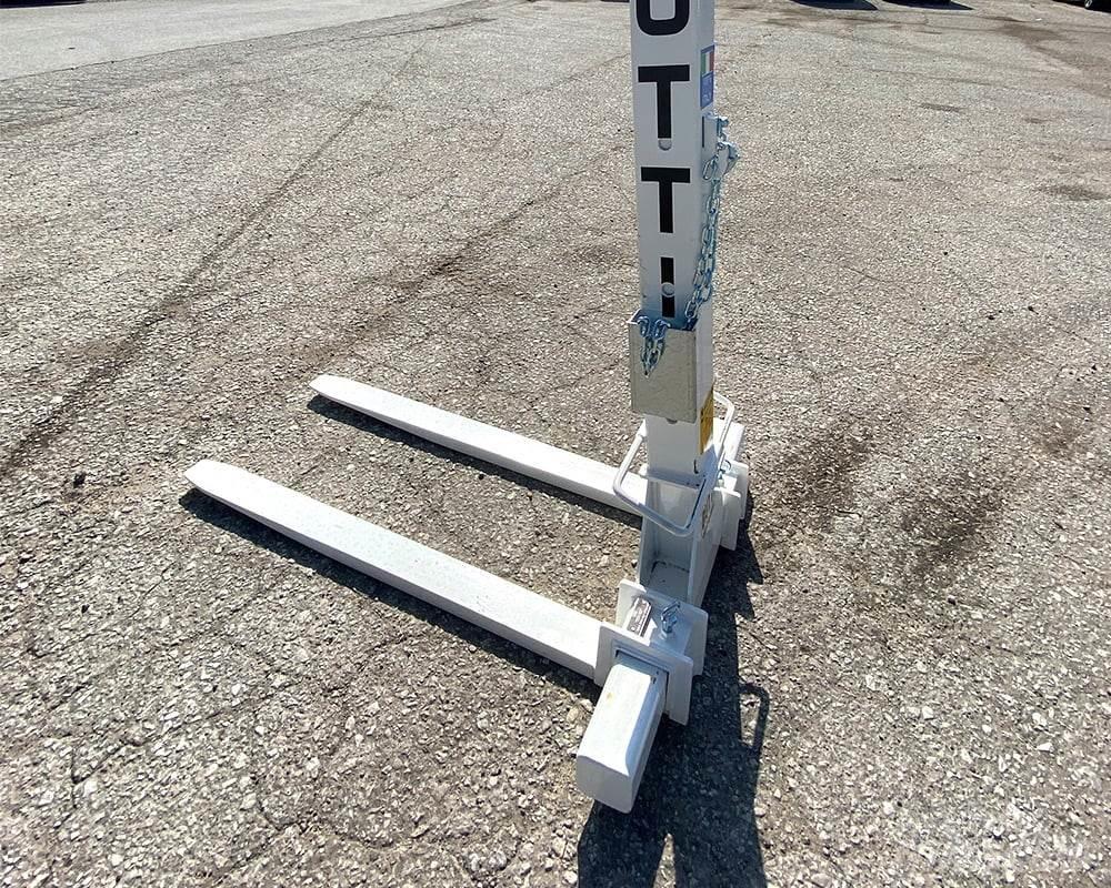 Butti  Forks