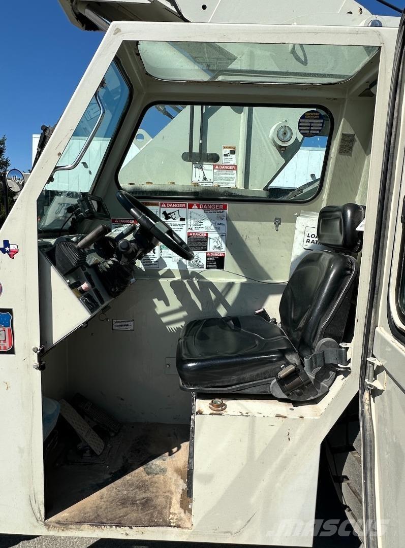 Grove YB5515-2 Rough terrain cranes