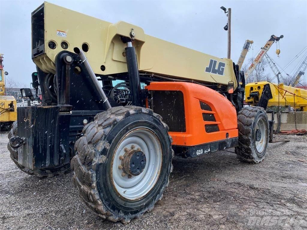 JLG  Crane parts and equipment