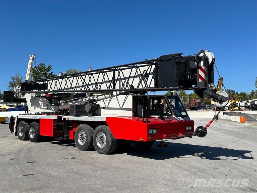 Link-Belt HTC-8670 All terrain cranes