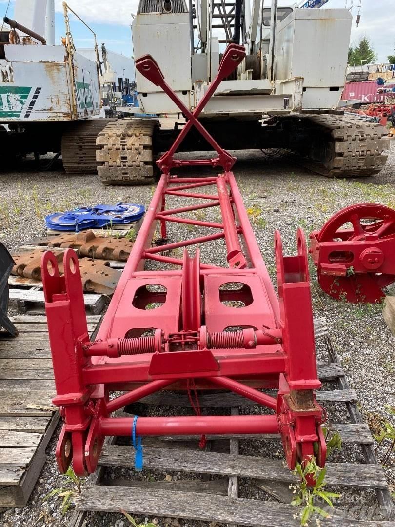 Manitowoc #134 Booms and arms