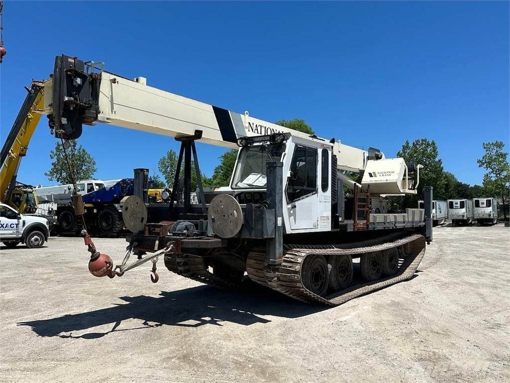 National 1100 Truck mounted cranes