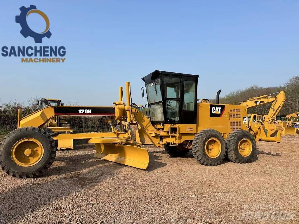 CAT 120H Graders