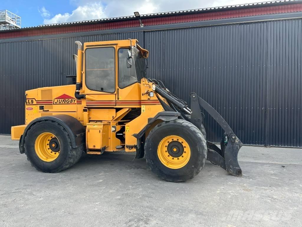 Ljungby L 9 Wheel loaders