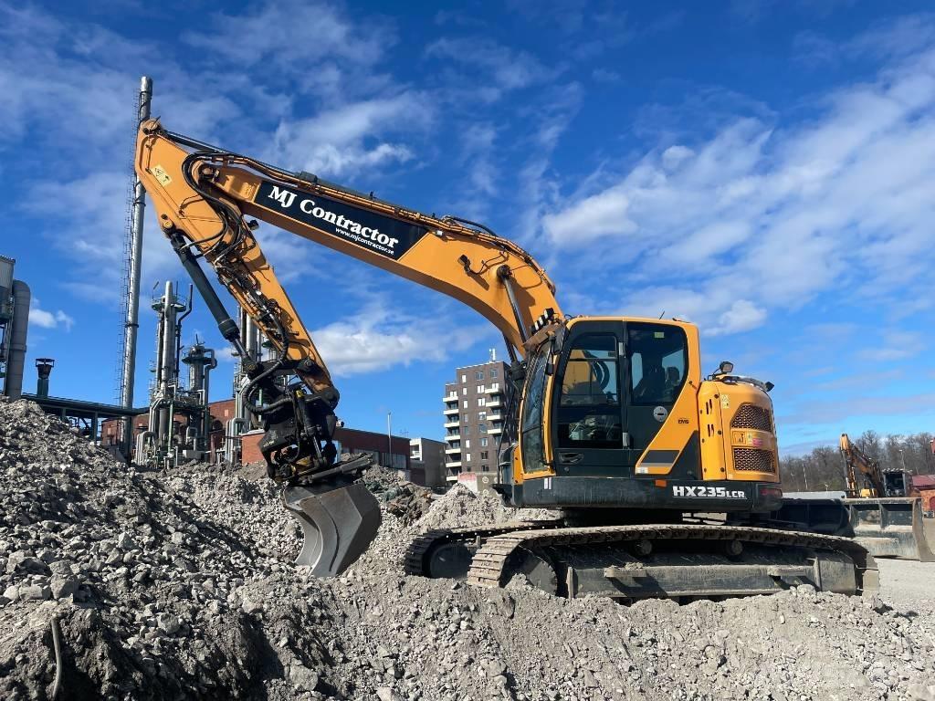 Hyundai HX235 Crawler excavators